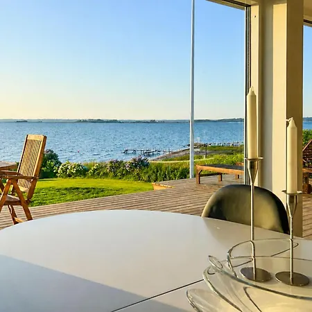 Feriehus Holiday home Horsehoved